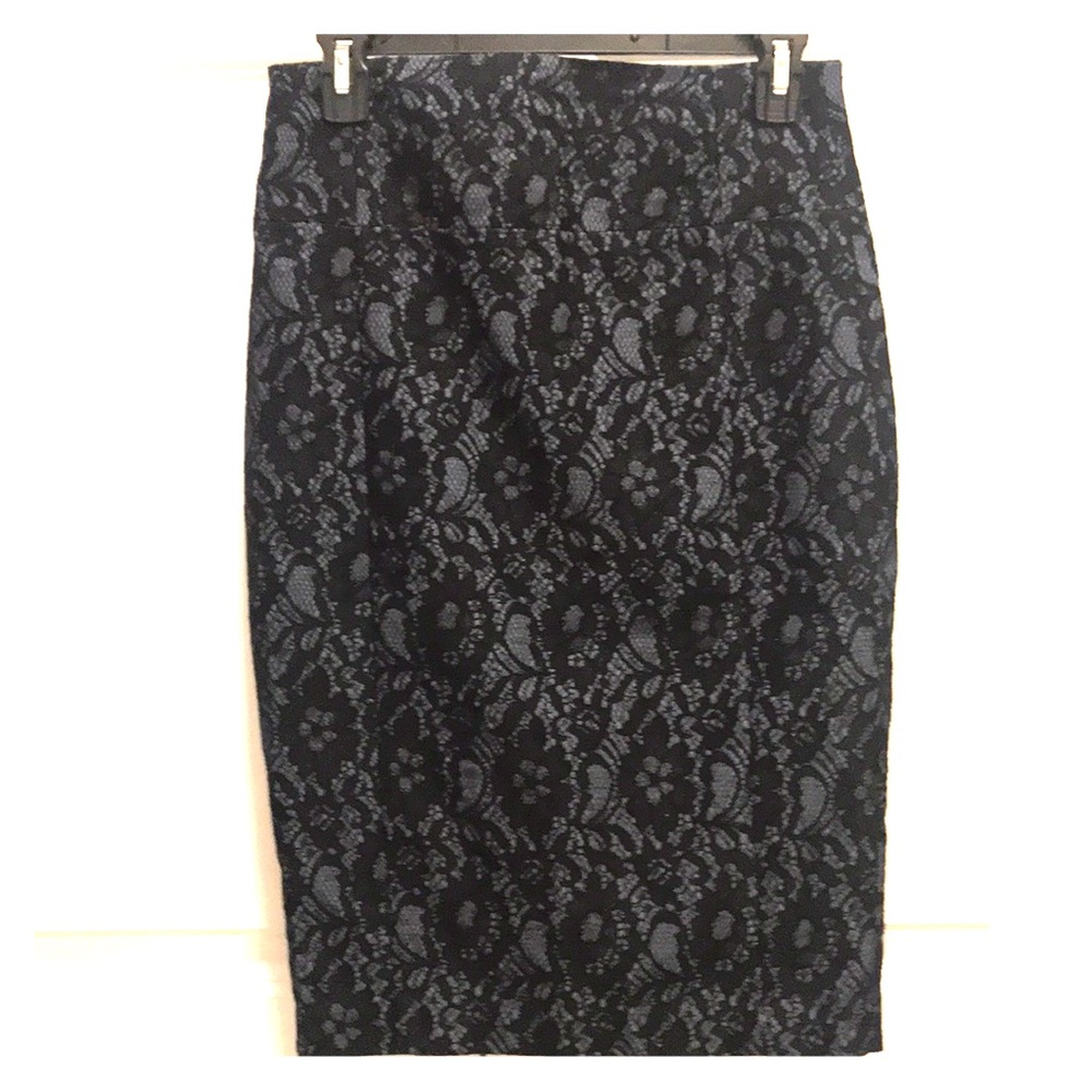 BUNDLE! EXPRESS DEMIN AND LACE SKIRT